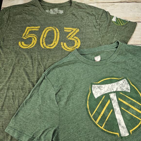 2 Portland Timbers Green T Shirts Men’s Size Large Soccer Oregon Retro / MLS - Picture 1 of 8